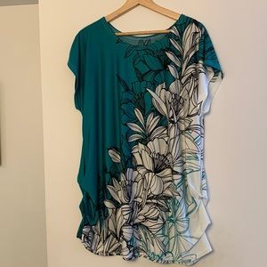 Lightweight comfortable top